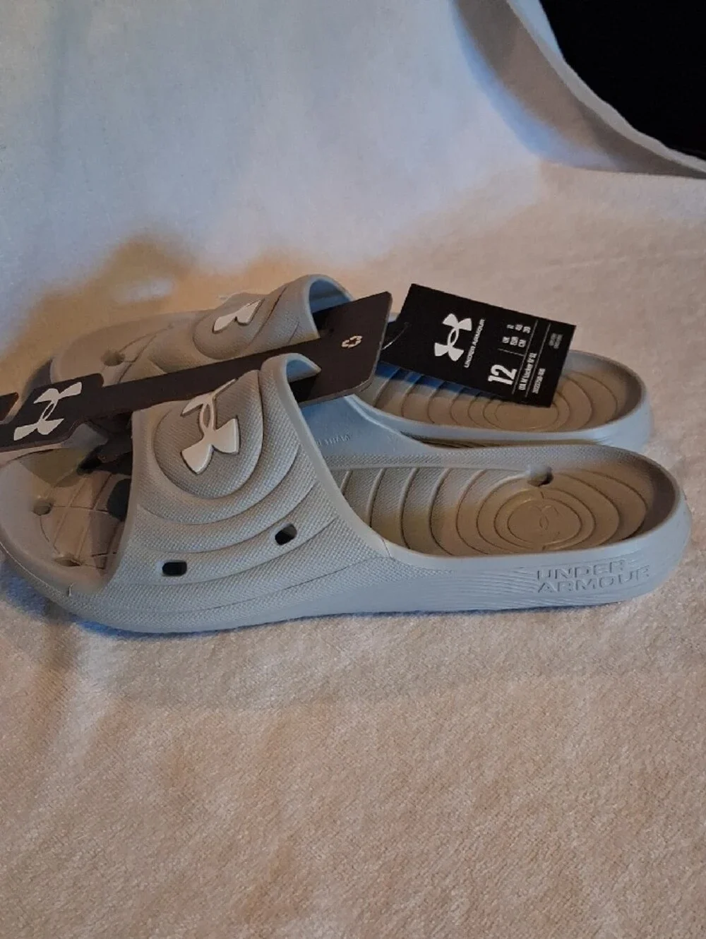 Under Armour Light Gray Men's Slide Sandals Locker Slides Size 12